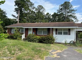 2432 State Highway 71 N, Maxton, NC 28364