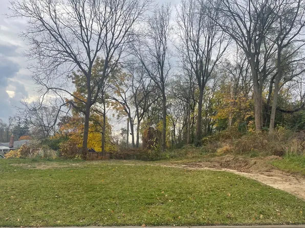 867 Hill St, Ypsilanti, MI 48197