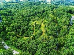 679 Old Millcreek Rd, Hookstown, PA 15050