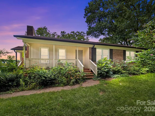 8321 Starnes Randall Rd, Charlotte, NC 28215