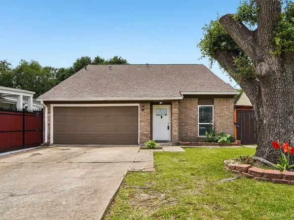 9721 Debbie Ln, Houston, TX 77038