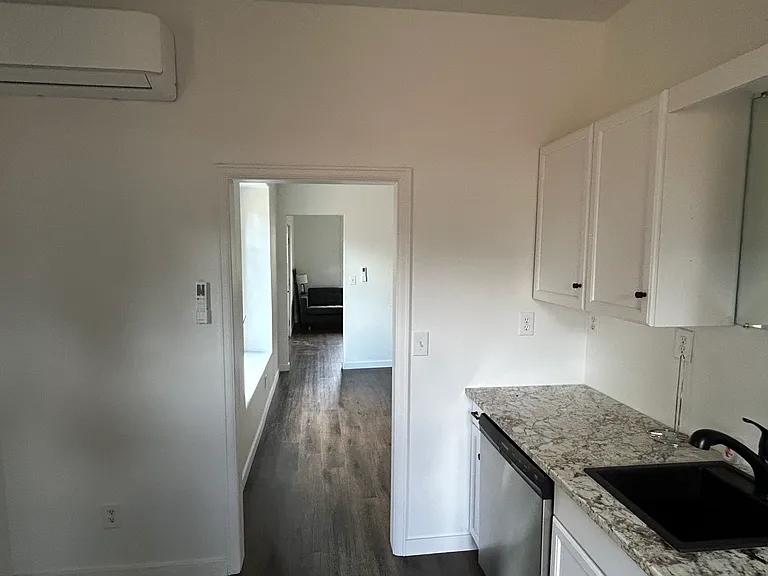 204 E Chipeta Ave — Photo 6