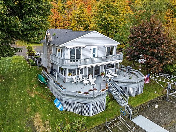 5th image of 9073 S Lake Rd