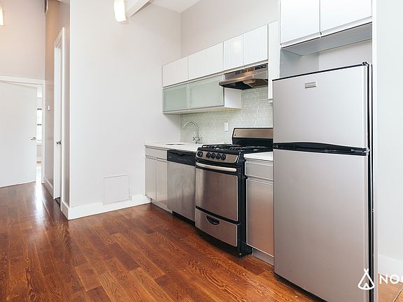 5th image of 190 Jefferson St #3A