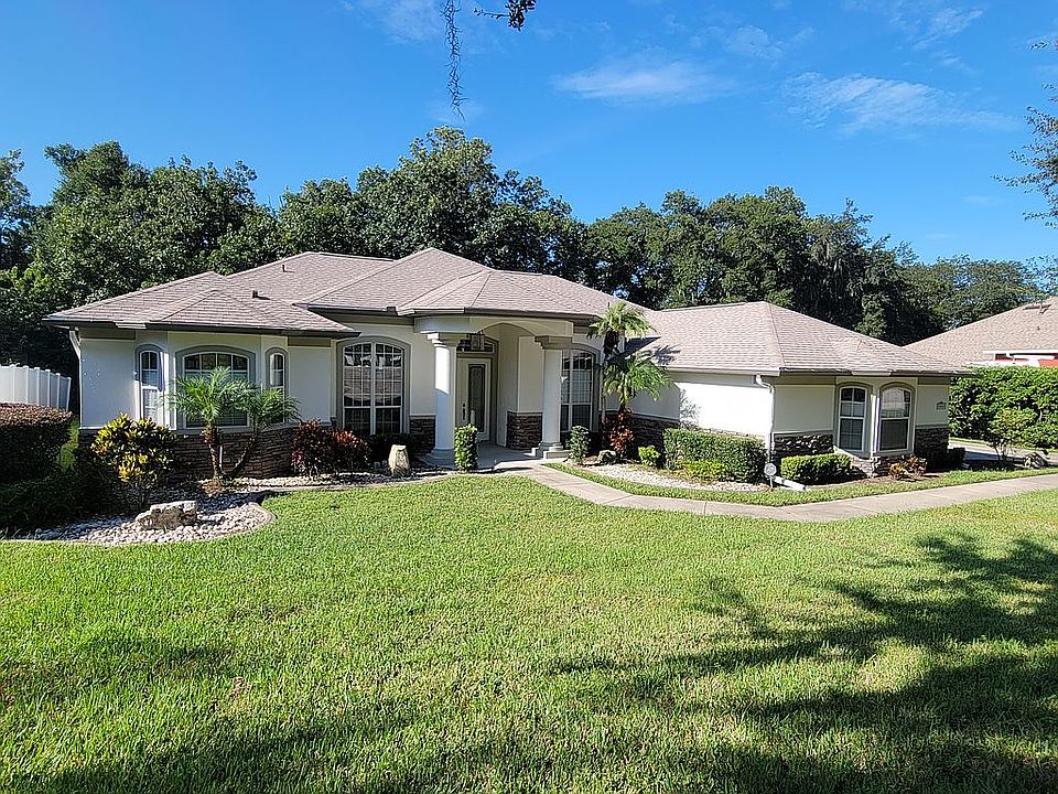 1st image of 16642 Magnolia Terrace Blvd