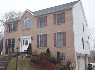 1732 Dawn Dr, Sewickley, PA 15143