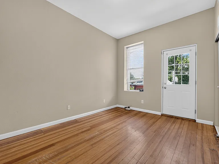 3641 McDonald Ave #2 — Photo 14