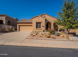 5880 S Painted Canyon Dr, Green Valley, AZ 85622