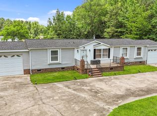 1094 Draper Dr, Robersonville, NC 27871