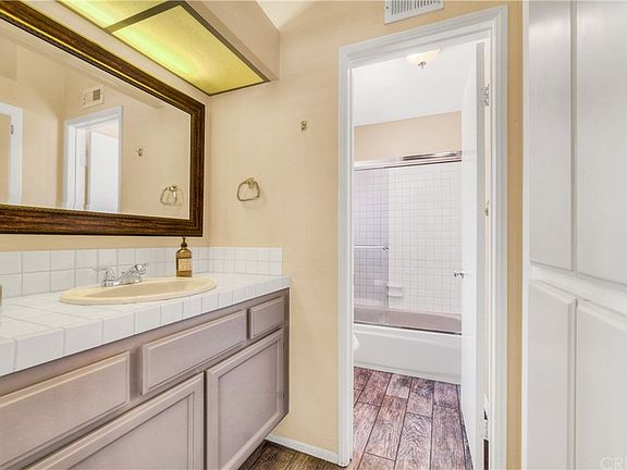 5th image of 27244 Camden Pl