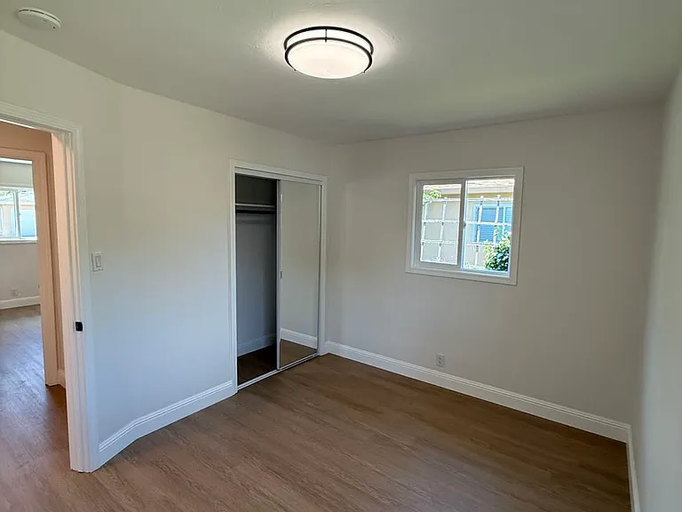 251 Del Norte Ave — Photo 7