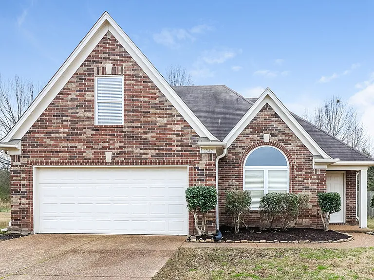 8347 Wild Dune Ln — Photo 1
