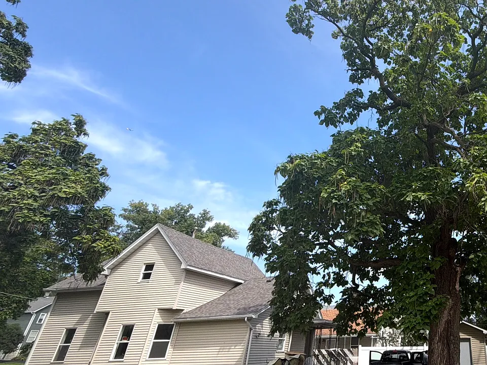 400 Summit St