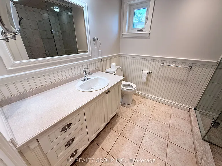 398 Maple Ave — Photo 24