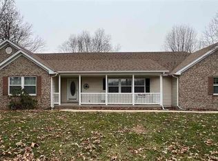 9765 Sable Ridge Ln, Terre Haute, IN 47802