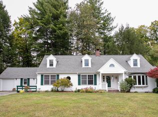 10 Lukeman Ln, Stockbridge, MA 01262