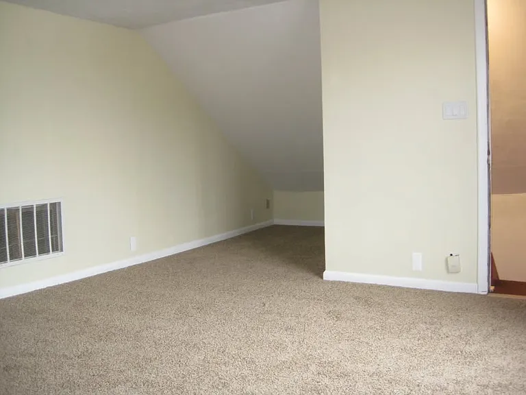 14013 N Port Washington Rd #2 — Photo 3