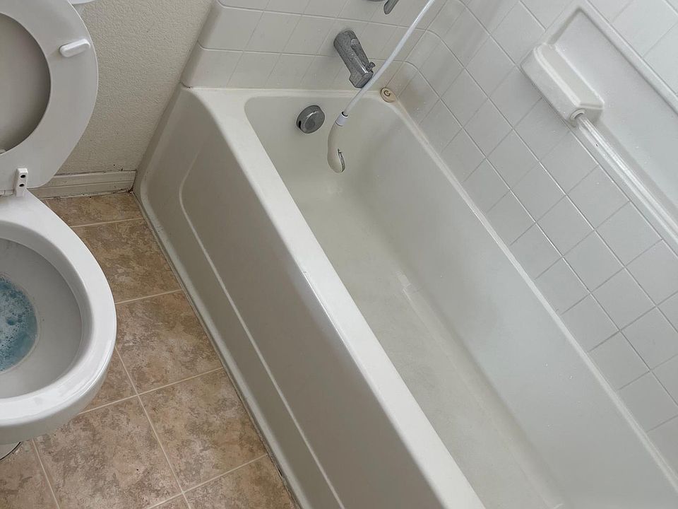 1st image of 10412 Palm Village St