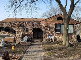 3349 S 69th St, Milwaukee, WI 53219