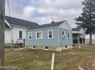 7950 Sugar Ridge Rd, Bowling Green, OH 43402