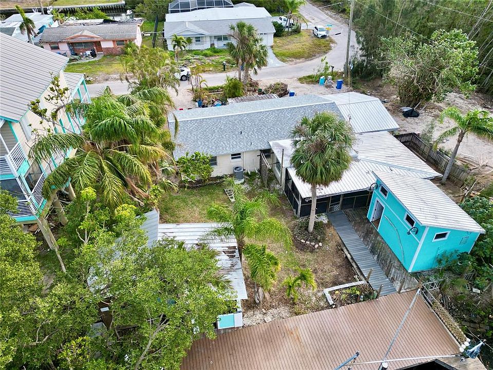 1st image of 835 Seabreeze Dr