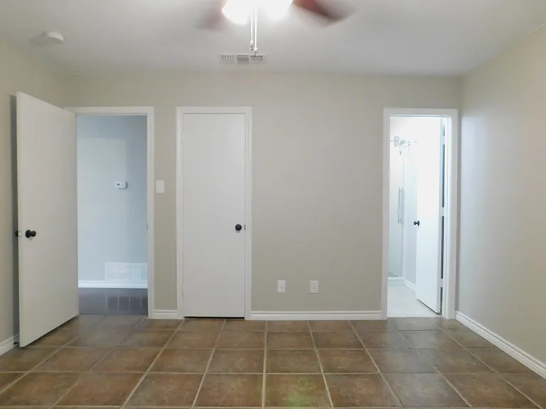 897 John George Ln — Photo 17