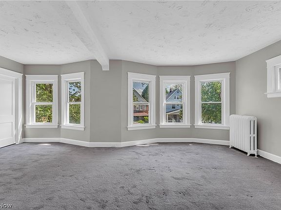 4th image of 3506 Riverside Ave