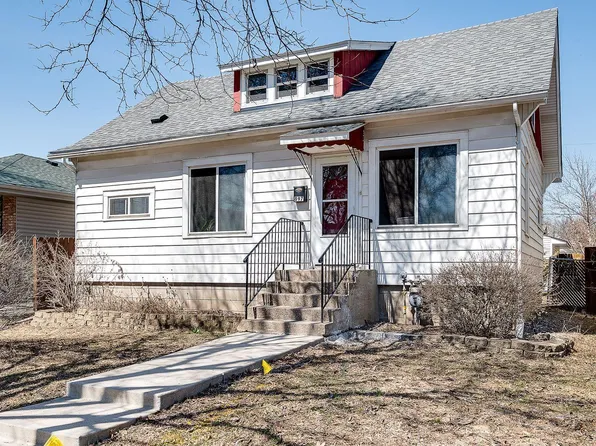 897 Scheffer Ave, Saint Paul, MN 55102