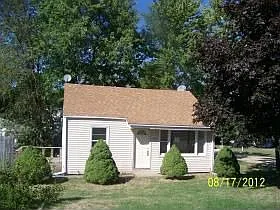 105 Park Ave photo 1