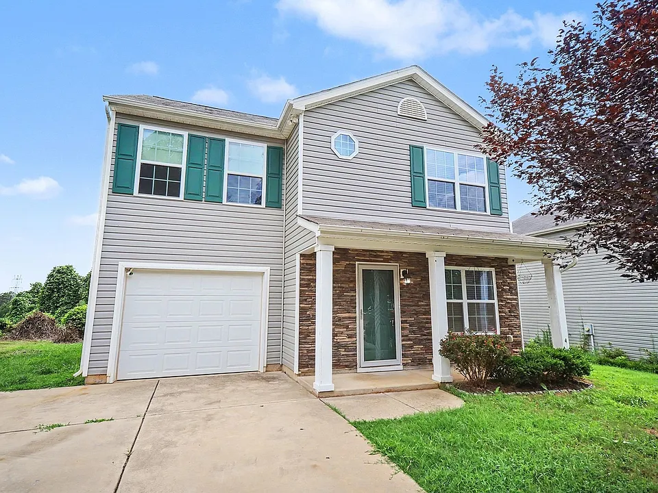 4937 Broad Leaf Ct