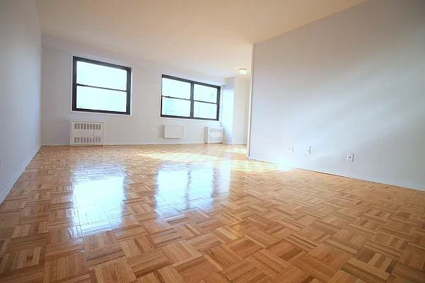 Rented by Corcoran | media 14