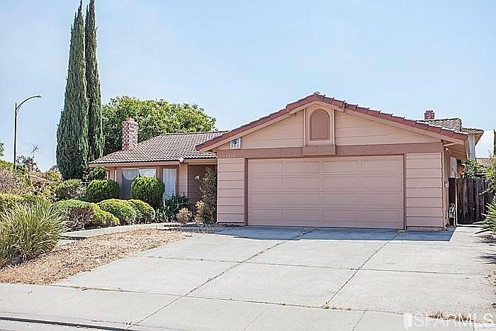 1st image of 3070 Allenwood Dr