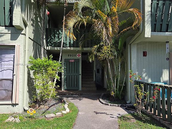 3rd image of 8905 NW 28th Dr APT B