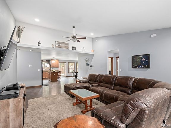 2nd image of 8002 198th St E