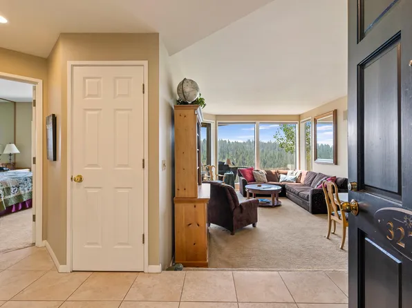 19717 Mount Bachelor Dr #327, Bend, OR 97702