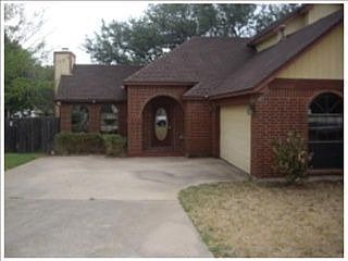 5th image of 2610 S Walker Dr