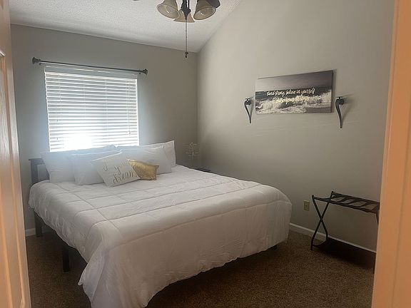 5th image of 1850 Colony Dr APT 3D
