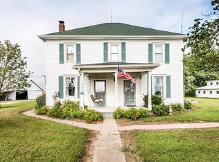 6733 B Rd, Valmeyer, IL 62295