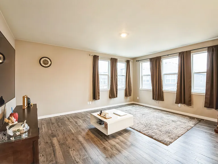 833 Vixen Dr — Photo 18