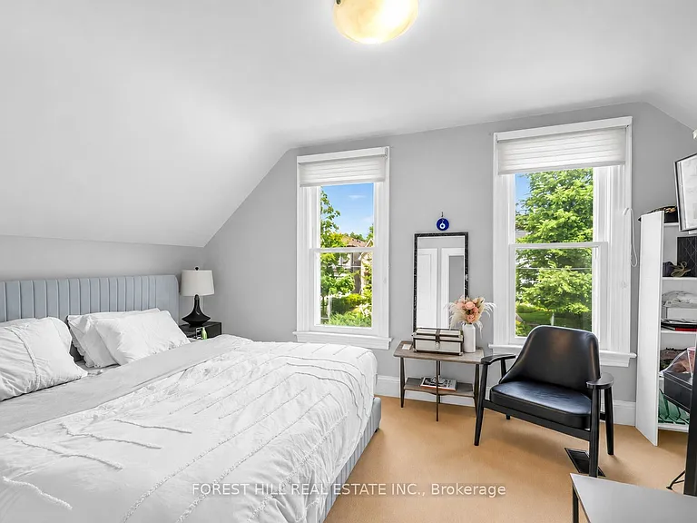 401 Balliol St — Photo 20