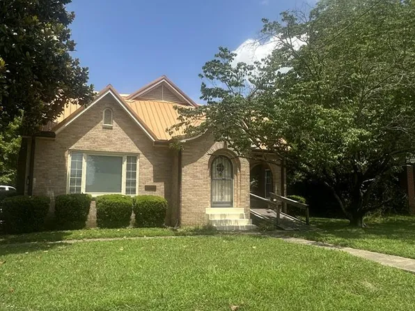 410 W Washington St, Paris, TN 38242