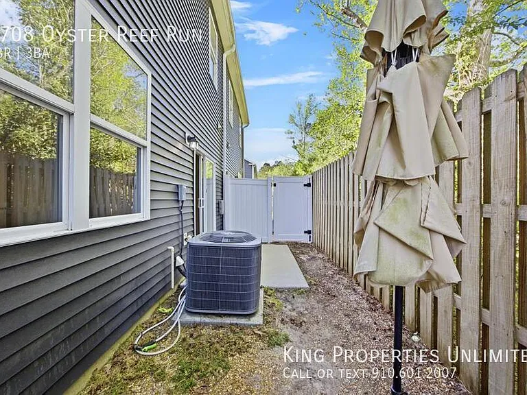 4708 Oyster Reef Run — Photo 33