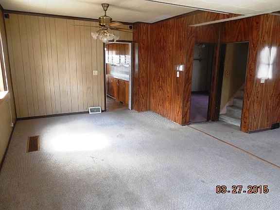 3rd image of 347 S Grand Ave