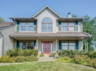 981 Autumn Woods Ln, Oregon, WI 53575