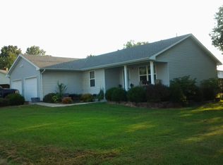 106 Westhaven Dr, El Dorado Springs, MO 64744