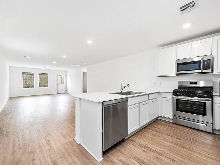 535 Flower Reed Ct — Photo 6