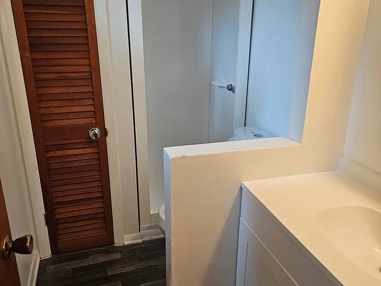 7201 Powhatan St — Photo 4