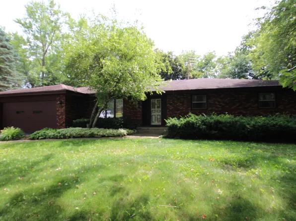 12241 Squirrel Tree Ln, Belvidere, IL 61008