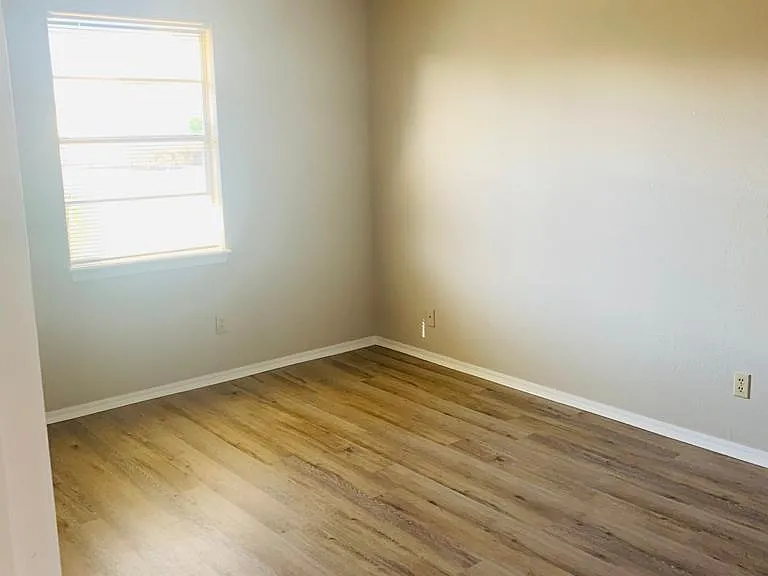 7138 S Darlington Ave — Photo 25