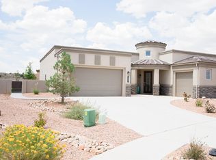 1807 Truchas Peak Trl NE, Rio Rancho, NM 87144